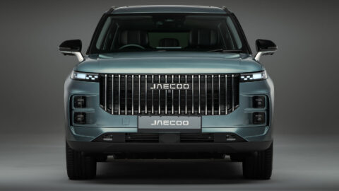 JAECOO 7 Review (PHEV): Range Rover Looks on a Tiguan Budget?